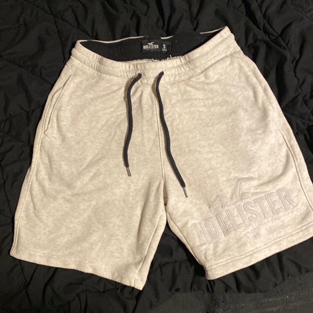 Hollister Super soft shorts